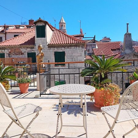Luxury 2 Bedroom-2 Bathroom Apartment & Studio App With Rooftop Terrace Split Buitenkant foto