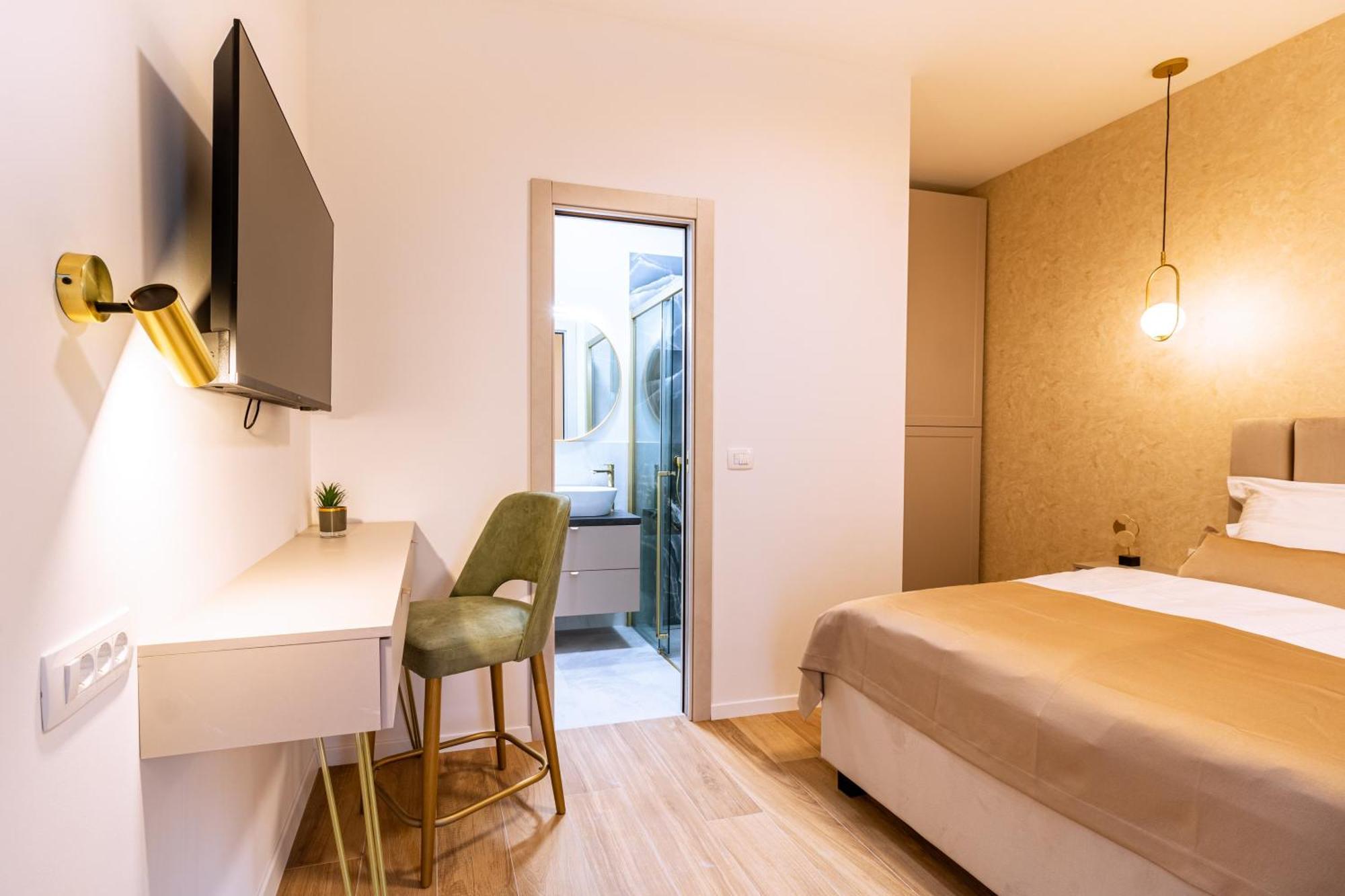 Luxury App Palace Old Town& Studio Green Melody With Terrace Appartement Split Kamer foto