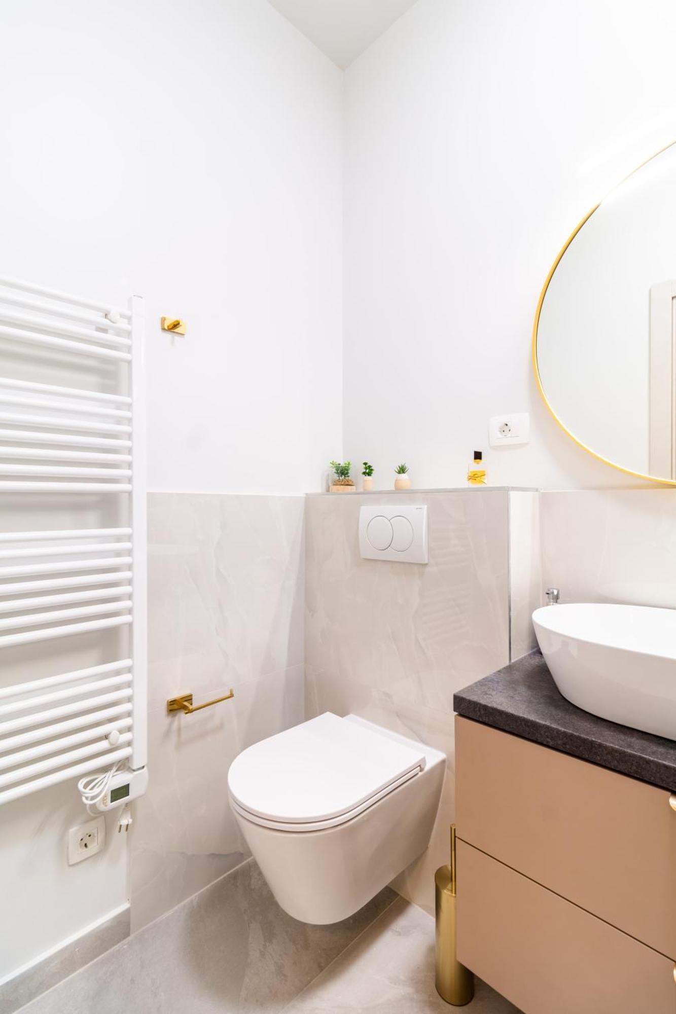 Luxury 2 Bedroom-2 Bathroom Apartment & Studio App With Rooftop Terrace Split Kamer foto